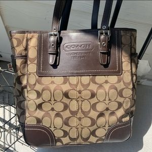 Coach purse/lunch tote L0732